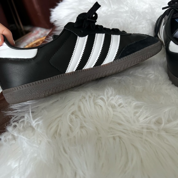 SOLD - Picture 4 of 9